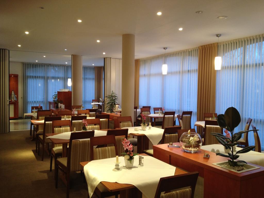 Gut-Hotel Pommernhotel Barth Ngoại thất bức ảnh