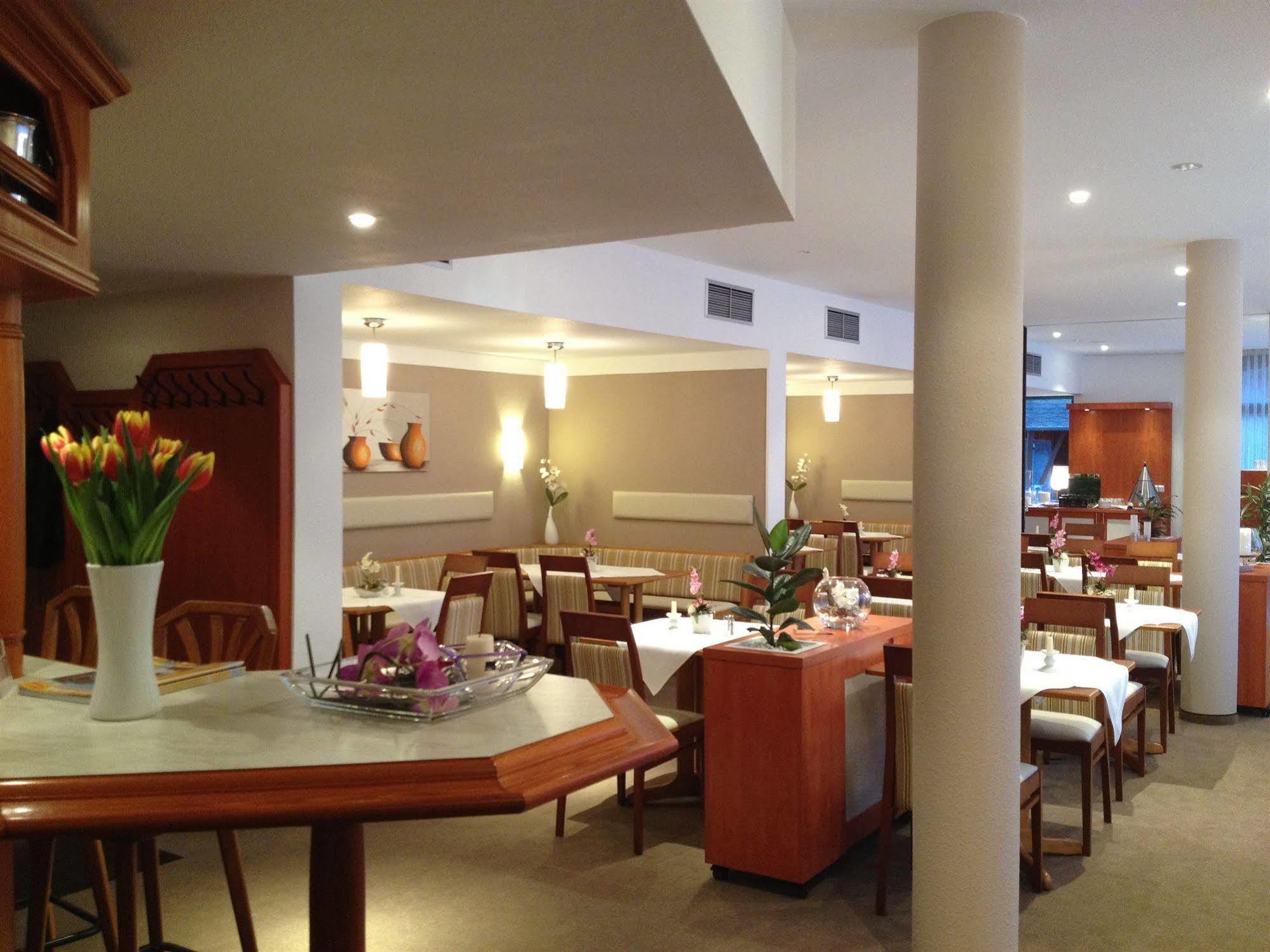 Gut-Hotel Pommernhotel Barth Ngoại thất bức ảnh